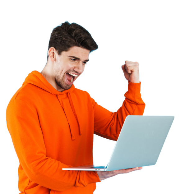 persona sosteniendo ordenador